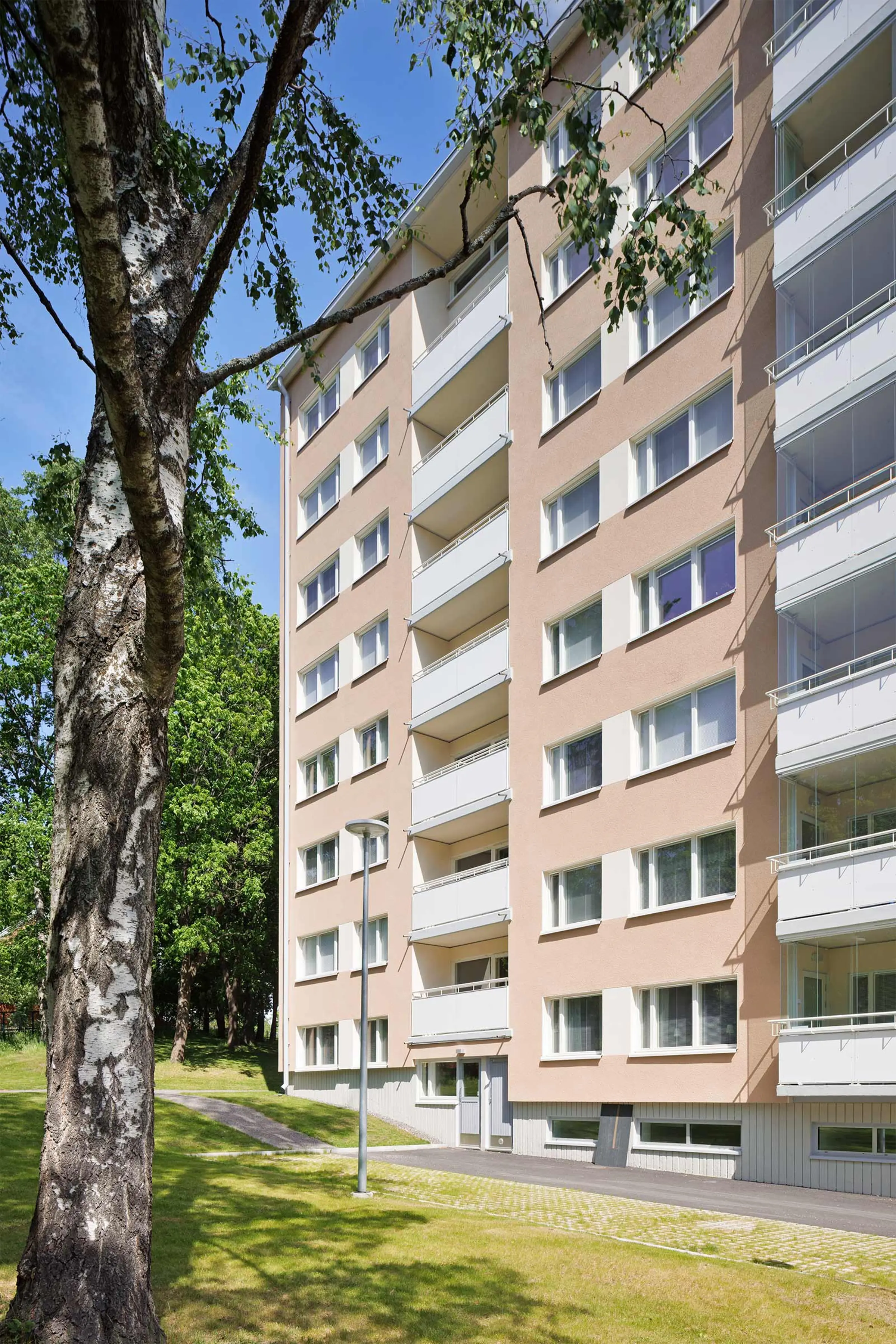 StoVentec R -järjestelmällä levyrapattu kerrostalo