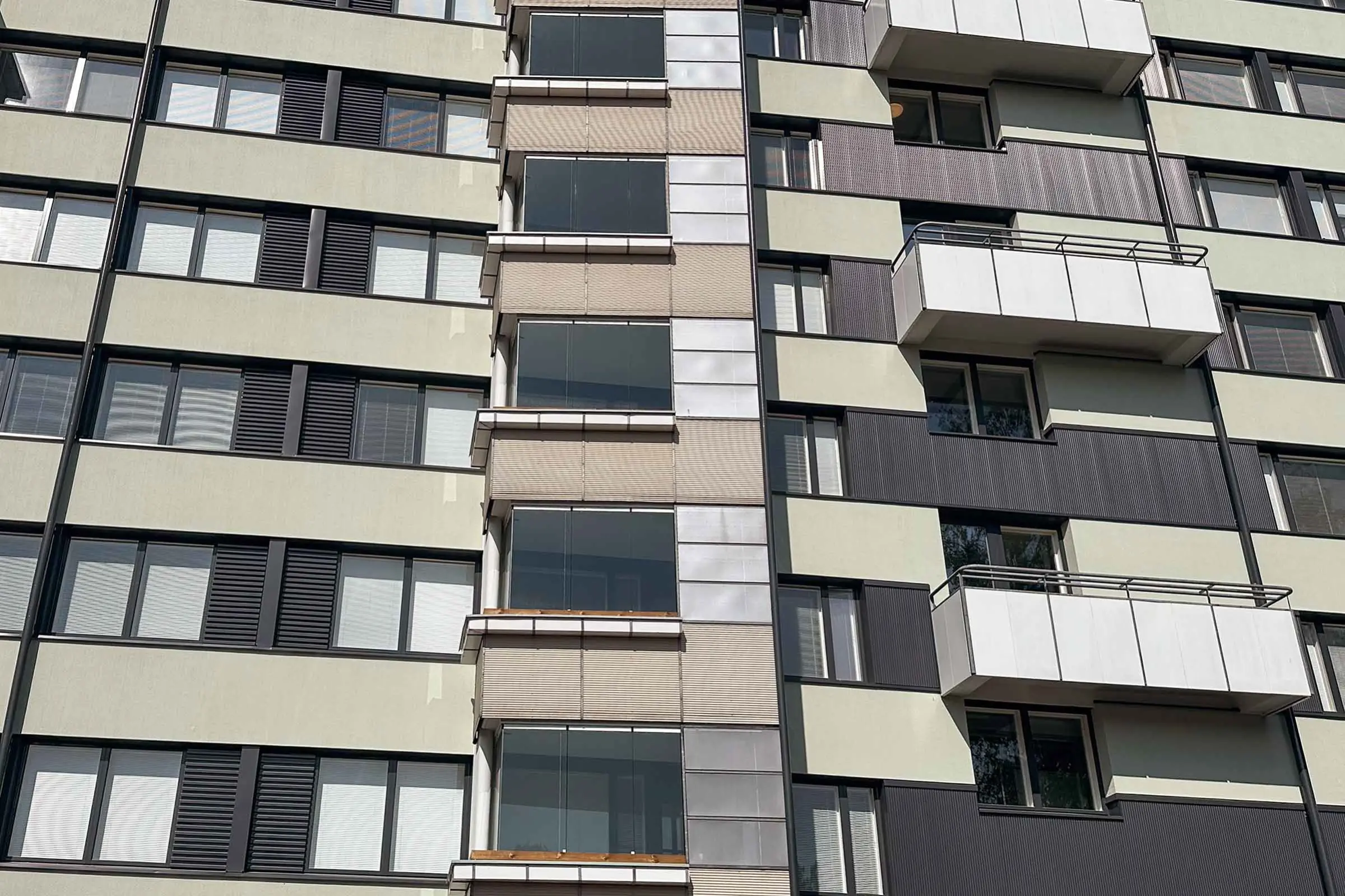 Levyrapattu julkisivu